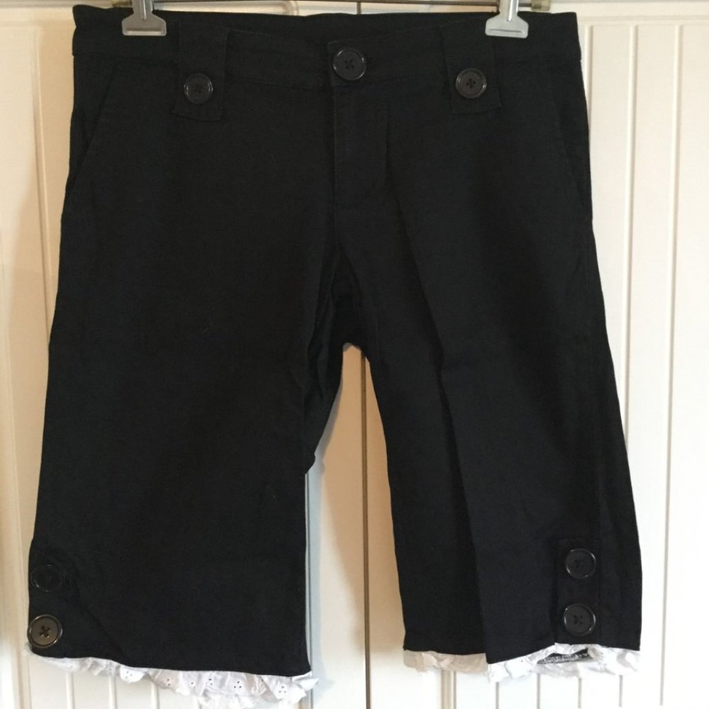 emily strange short pants